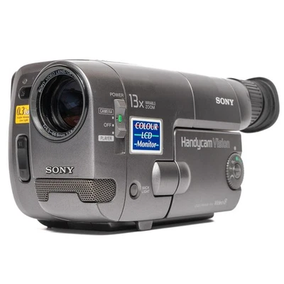 Sony Handycam CCD-TRV10E Video8 PAL Camcorder - Silver - FULLY FUNCTIONAL - Image 1 of 4
