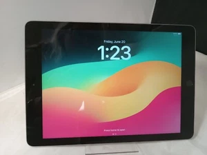 A1893 Verizon Apple iPad 6th Gen 32GB 12.3.1 SPACE GRAY MR7F2LL/A Tablet Ipad - Picture 1 of 8