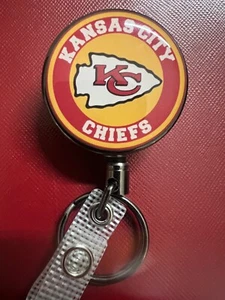 KANSAS CITY CHIEFS Retractable Reel Clip Badge | ID Holder w/ Key Ring - Picture 1 of 5