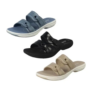 Sandalia Mule Ajustable Clarks Brinkley Maye Para Damas - Imagen 1 de 19