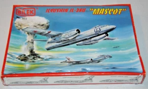 Vintage, Bilek, Ilyushin IL-28U "Mascot", 1/72 Scale, Plastic Model, Czech Rep. - Picture 1 of 5