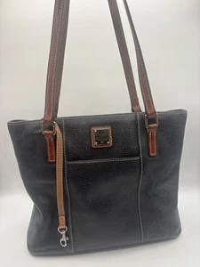 DOONEY & BOURKE Small Lexington Black Pebbled Leather w Brown Straps Tote Bag - Bild 1 von 13