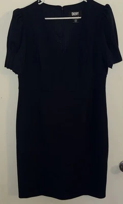 Vestido DKNY Azul Marino Midi Cuello en V Carrera Talla 16 Manga Corta Necesita Reparación Foto 1 de 4