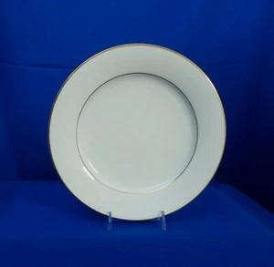 Plato de ensalada Noritake Dawn redondo 5930 clásico acabado todo blanco borde dorado Japón - Imagen 1 de 5