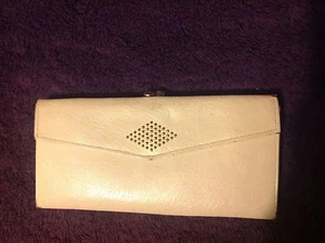 Vintage Cream Colored Princess Gardner Clutch~ Gen. Buffalo Calf Hide - Picture 1 of 6
