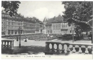 GRENOBLE 38 Le Jardin de l'Hôtel de Ville CPA à dos vert non circulée non daté - Picture 1 of 2