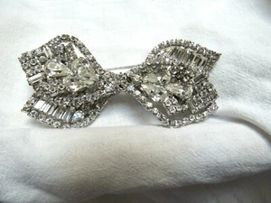 Vintage Huge 4” Clear Rhinestones Bow On Bow Coat Fur Brooch Pin 3-D Gorgeous!! - Picture 1 of 12