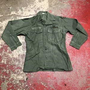 Camisa Militar De Colección EE. UU. Para Hombres S Verde Utilidad Excedente OG 507 Lote 49 - Imagen 1 de 4