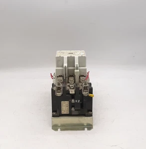 Westinghouse A200M3CAC Motor Starter - Picture 1 of 7