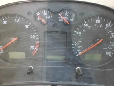 SPEEDOMETER INSTRUMENT CLUSTER VOLKSWAGEN JETTA 1999 1J0 919 961A OEM 124K MI - Image 1 of 4