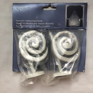 Swirl Curtain Holdback/Scarfholder Set Creative Xpressions White 14510 - Picture 1 of 6