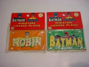 sealed BATMAN + ROBIN Vintage 1966 Miniature Metal bicycle LICENSE PLATE Marx - Picture 1 of 5