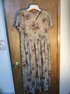 Wunderschönes Vintage Damen Kleid Handarbeit Kurzarm Mehrfarbig Blumenmuster - Bild 1 von 8