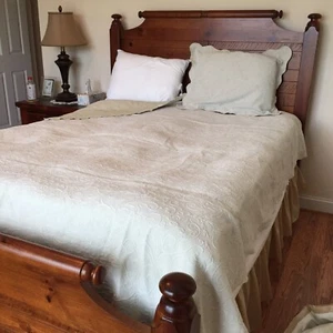 3 Stück Colchas Domingas Matelasse Portugal M/L Tagesdecke Decke +2 Kissenbezüge Grün - Bild 1 von 12