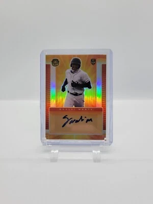 2021 Super Glow NOELVI MARTE Auto Autograph 100/100 - 1st Gen - Seattle Mariners - Image 1 of 2