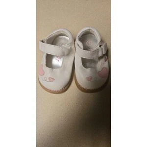Baby Girls Shoes Teeny Toes Size 1 White with  Pink Hearts - Picture 1 of 3