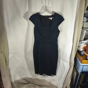 Banana Republic Women's Size 0 LBD "Little Black Dress" Cap Slv And Plted Waist - Picture 1 of 6