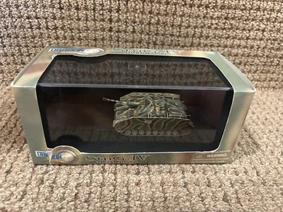 Dragon Armor 1:72 StuG IV Mid Production, Italy 1944, No. 60115 - Image 1 of 4