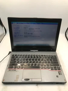 Fujitsu LifeBook T725 Intel Core i5-5300 2.3 GHz 12.5" Tablet - Missing Parts-MZ - Picture 1 of 6