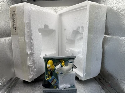 Simpsons Missgeschicke von Homer Simpson Skulptur "Deep Space Homer" - Bild 1 von 4