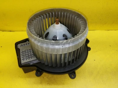 Mercedes CLC Heater Motor Blower Fan With Air Con 2009 A2038202614	 - Image 1 of 4