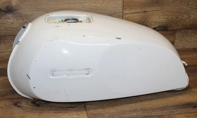 Good Used OEM Fuel Tank Yamaha XS 1100 1978-79 Gas Vintage White 2H7-24110-00 - Image 1 of 4