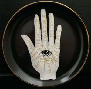 FORTUNE TELLER'S HAND SPELLS 7" APPETIZER PLATE by SPELL TABLETOPS UNLIMITED NEW - Imagen 1 de 5
