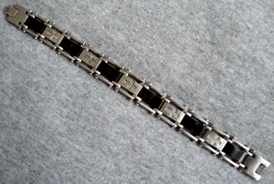 Men's Heavy Stainless Steel & Black CZ Diamond Crucifix Cross Bracelet 8.25 Inch - Picture 1 of 12