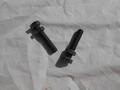 2011 11 KAWASAKI NINJA ZX6R ZX6 SWING ARM ADJUSTMENT AXLE SCREWS LOCK NUT OEM Foto 1 de 4