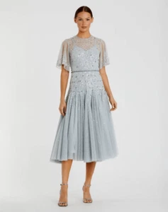 Vestido Mac Duggal Manga Capa Cuentas Hasta el Té Línea A Precio Regular $598 Talla 18 - Imagen 1 de 6