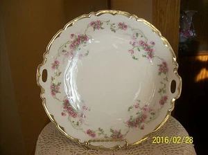 Elegant Vtg Porcelain Wedding White & Pink Floral Spray Serving Charger Platter - Picture 1 of 9