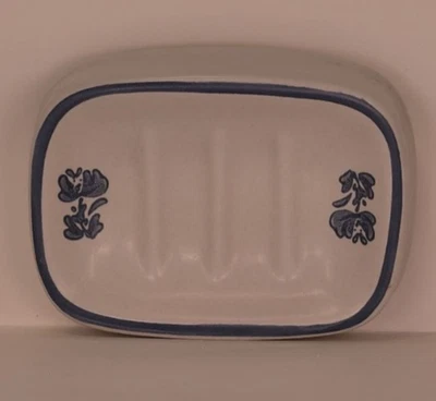 Jabonera de cerámica blanca Pfaltzgraff para Ames - Vintage hecha en EE. UU. azul floral Foto 1 de 4