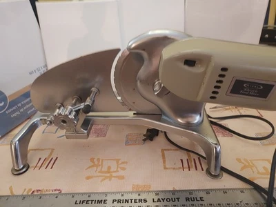 竞争对手 1030/7 复古银色灰色不锈钢 120 伏电动食品切片机 — 第 1/4 张图片