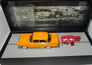 IXO Mercedes-Benz 220SE W111 Safety Anniversary Crashtest 1:43 OVP (SB2446) - Picture 1 of 5