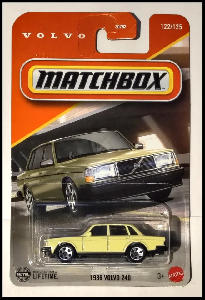 Volvo 240 1986 sedán Matchbox amarillo 122/125 2025 Foto 1 de 1