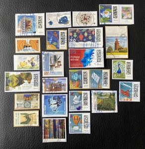 Konvolut 25 Briefmarken Deutschland verschiedene Jahre - noch auf Frag Briefmarken F88 - Bild 1 von 1