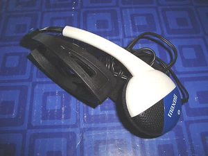 Maxell Kopfhörer blau und weiß zusammenklappbar Walkman MP3 iPod tolle Leistung  - Bild 1 von 3