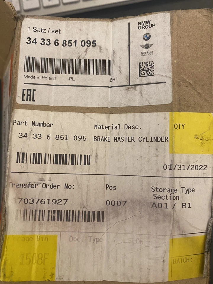 Cilindro maestro de freno reemplaza BMW OEM # 34336851095  Foto 1 de 4