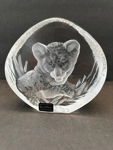 Mats Jonasson Lead Crystal Reverse Etched Lion Cub Sculpture Sweden Signed - Picture 1 of 9
