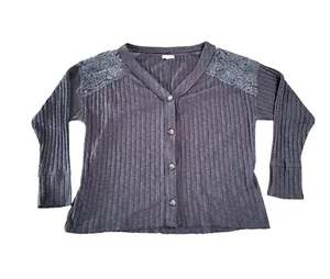 Cardigan maglione maglia costine Maurices Boho davanti bottoni scollo a V taglia 2X pizzo grigio  - Foto 1 di 9
