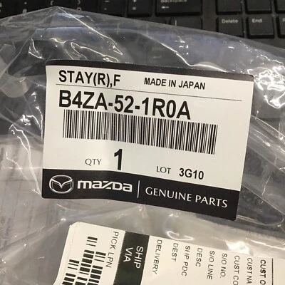 MAZDA OEM 14-18 3 componentes de guardabarros guardabarros Mtg Bkt B4ZA521R0A Foto 1 de 2