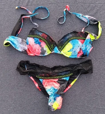 Bikini Beach Bunny Floral Encaje S Top L Parte Inferior Nuevo sin Etiquetas Foto 1 de 3