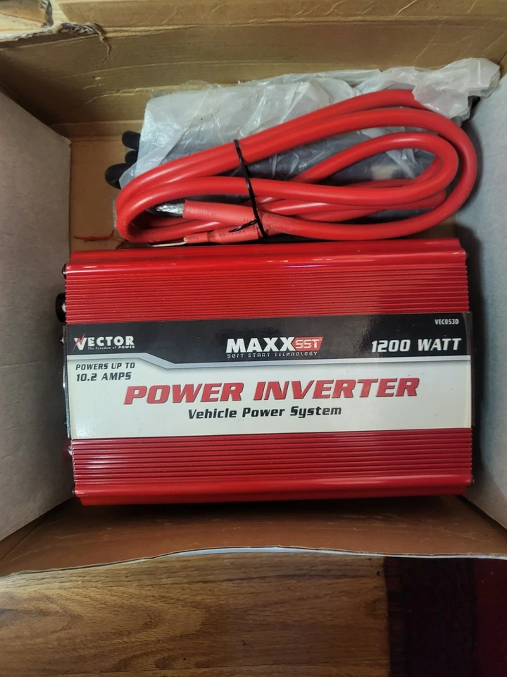 Inversor de corriente Vector Maxx SST 12v 1200w modelo VEC053C con cables Foto 1 de 2