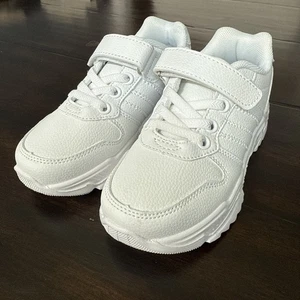 NEW ** Kids Shoes - Unbranded - School Approved US 10.5 / EUR 28 - Never Worn 👟 - Picture 1 of 12