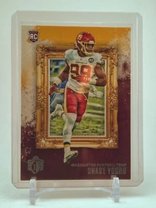 2020 CHASE YOUNG, Panini Chronicles, "Gridiron Kings" #GK-35 Washington RC Rookie - Foto 1 di 2