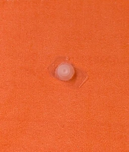 Kleine Pfeiltaste Kolben Feder Nippel für Apple MacBook Air M1 M2 M3 M4 2020-25 - Bild 1 von 1