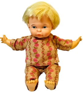Vintage 9" Vinyl/Tuch Ideal TT-9-H108 Däumelinchen Puppe 1967 Japan "LEBENSECHT". - Bild 1 von 15