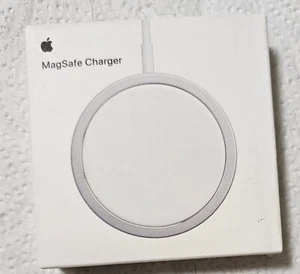 MagSafe Caricatore Wireless con Capacità di Ricarica Rapida per iPhone e Airpod - Foto 1 di 2