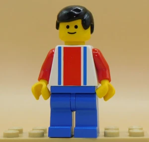 LEGO Soccer minifigure, Football Player, Red, White, Blue Team Number 18, SOC043 - Picture 1 of 2