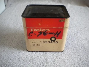 NOS 1965 66 67 68 MUNCIE BACK UP LIGHT SWITCH 4 SP CHEVELLE CAMARO NOVA 1993420 - Picture 1 of 3